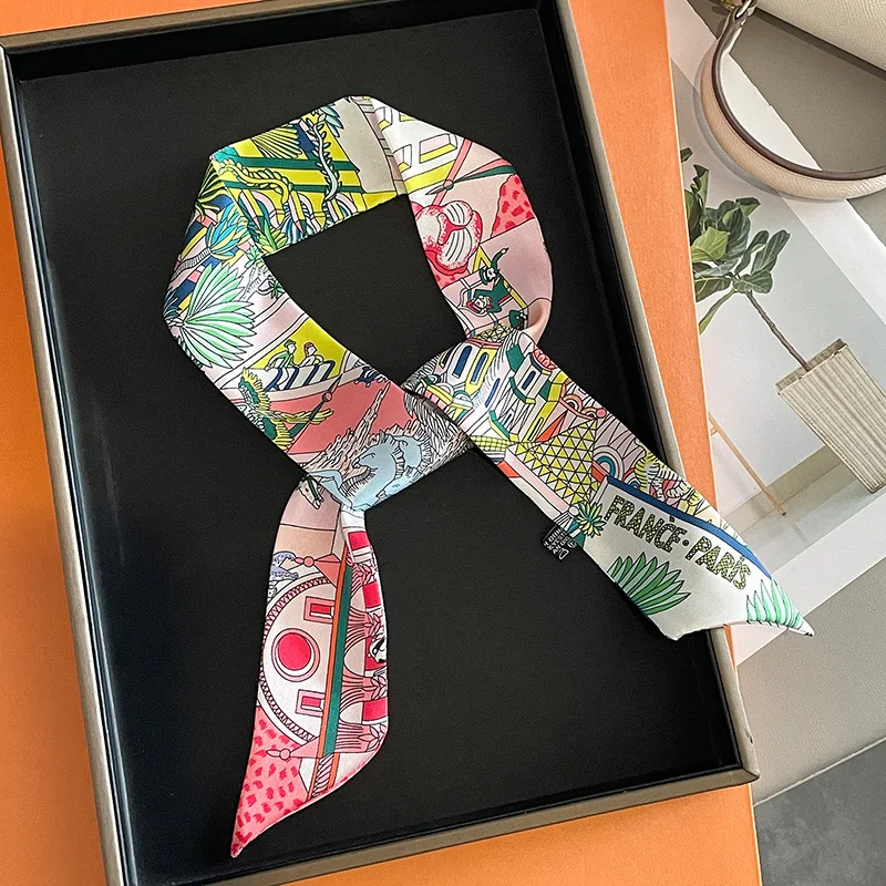 Luxury Design Horse Print Skin - Ascot Neck Scarf 리뷰 및 가격