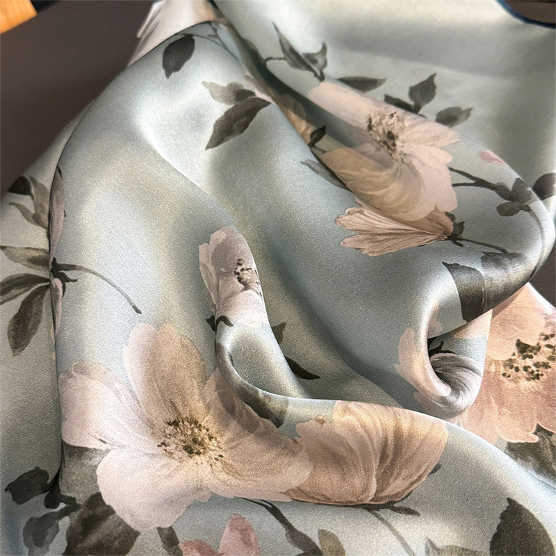 100% Silk Scarf Bandana Women  - Face Scarf Mask 리뷰 및 가격