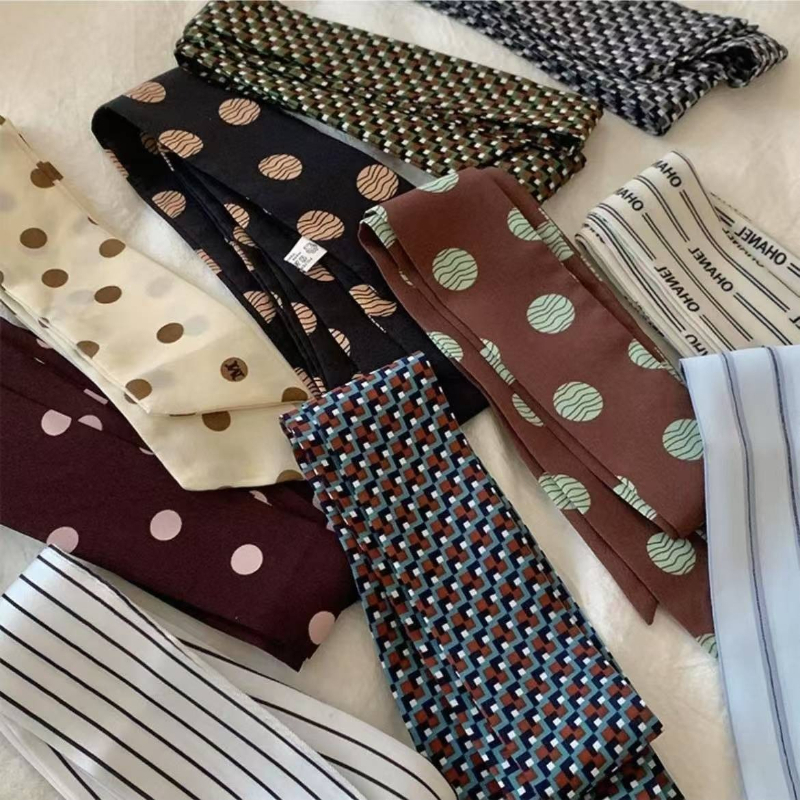 Polka Dot and Striped Print Sc - Silk Tie Striped 리뷰 및 가격